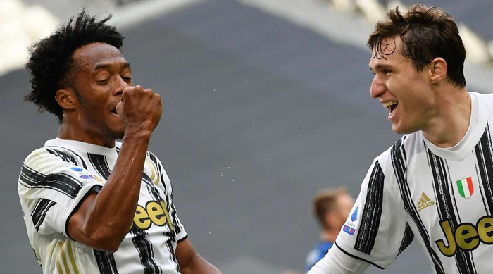 Juventus thắng sát nút Inter trong trận đấu điên rồ với 3 quả penalty và 2 thẻ đỏ - Ảnh 3.