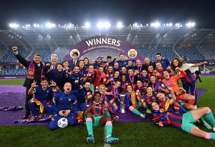 Trong ngày Messi và đồng đội gây thất vọng tràn trề, hội chị em lại giúp Barcelona liên tiếp gặt hái vinh quang - Ảnh 8.