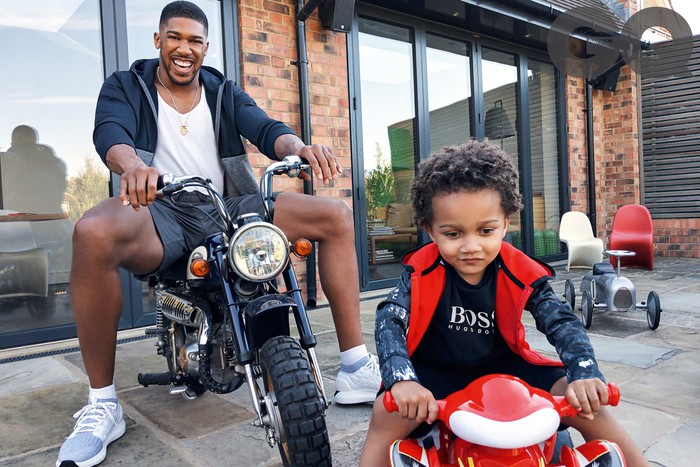 Tự truyện của Anthony Joshua: Đừng sợ thất bại, hãy chuẩn bị cho kịch bản xấu nhất - Ảnh 5.