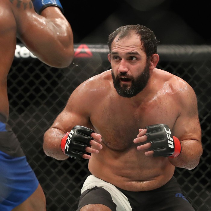 Johny Hendricks và câu chuyện về nhà vô địch cuồng ăn - Ảnh 1.