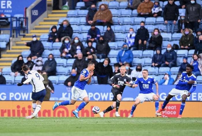 Leicester hụt vé dự Champions League sau sai lầm không thể tha thứ của thủ môn đội trưởng - Ảnh 7.