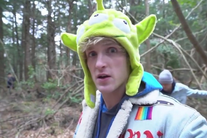 Logan Paul: Từ kẻ bị ghét bỏ tới người được chọn thượng đài cùng Mayweather - Ảnh 2.
