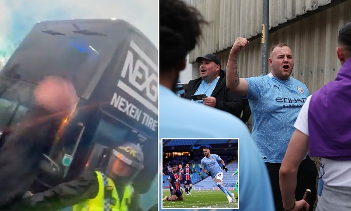 Cầu thủ Man City ăn mừng "điên dại" trong phòng thay đồ, fan đổ ra đường ăn mừng, nhiều người không đeo khẩu trang - Ảnh 7.