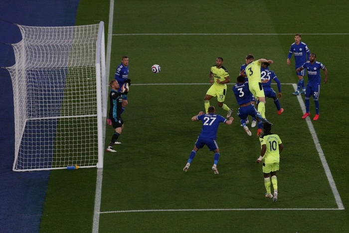 Thất bại đầy bất ngờ trước Newcastle, Leicester City có nguy cơ mất vị trí thứ 3 vào tay Chelsea - Ảnh 3.