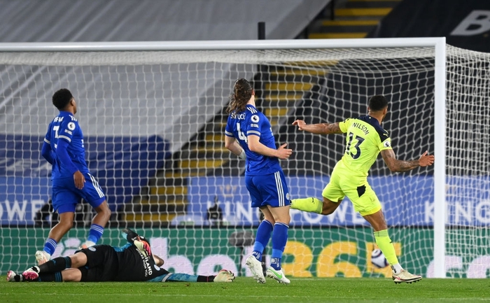 Thất bại đầy bất ngờ trước Newcastle, Leicester City có nguy cơ mất vị trí thứ 3 vào tay Chelsea - Ảnh 4.