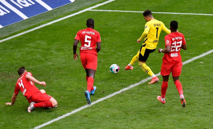 Đánh bại Leipzig 3-2, Borussia Dortmund giúp Bayern Munich "đóng hòm" Bundesliga - Ảnh 7.