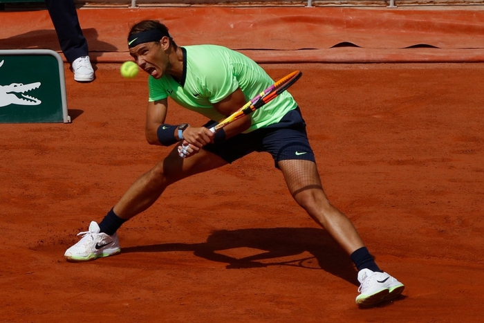 Djokovic đổ máu để đại chiến Nadal tại bán kết Roland Garros - Ảnh 8.