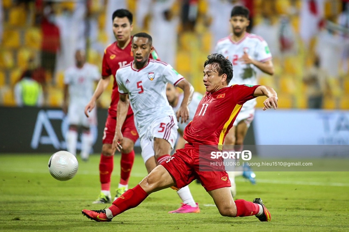 Chấm điểm cầu thủ Việt Nam vs UAE: Khác biệt mang tên Minh Vương - Ảnh 11.