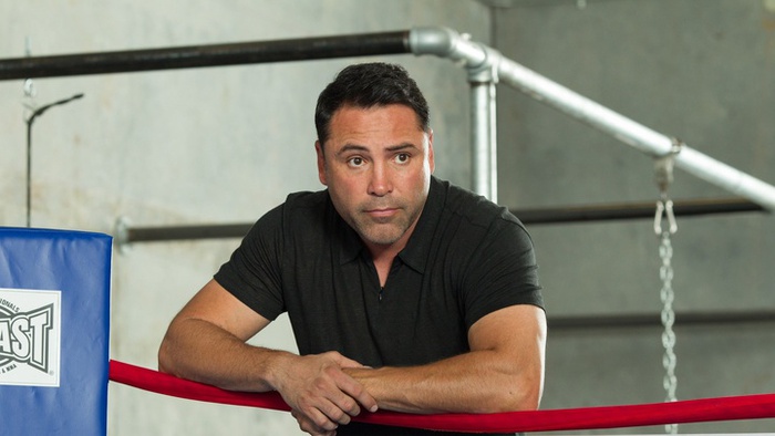 Huyền thoại Oscar De La Hoya chốt kèo đấu boxing cùng cựu vô địch UFC Vitor Belfort - Ảnh 1.