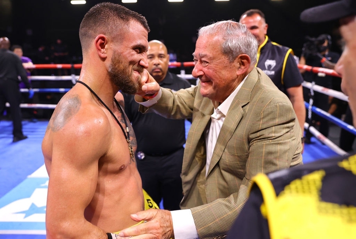 Cựu tay đấm số 1 thế giới Vasyl Lomachenko trở lại ấn tượng bằng chiến thắng áp đảo trước võ sĩ Nhật Bản - Ảnh 11.