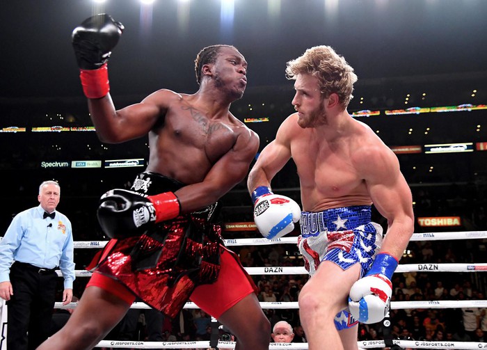 Đối thủ tiềm năng cho Logan Paul sau trận gặp Floyd Mayweather: "Thần sấm" Chris Hemsworth, cậu em Jake hoặc một tay đấm MMA - Ảnh 5.