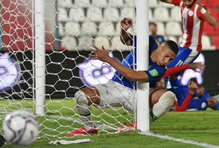 Neymar tỏa sáng rực rỡ, Brazil bay cao ở vòng loại World Cup - Ảnh 6.