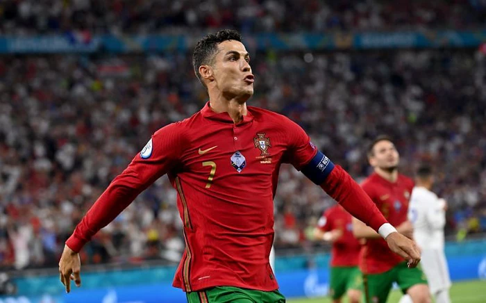 5 kỷ lục của Ronaldo ở cấp đội tuyển mà Messi rất khó phá vỡ - Ảnh 2.