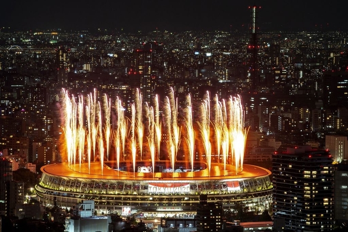 Lễ khai mạc Olympic Tokyo 2021 hoành tráng và lung linh sắc màu - Ảnh 3.