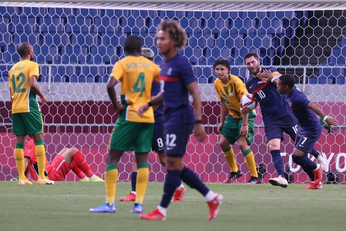 Olympic Pháp ngược dòng thắng kịch tích 4-3 trước Nam Phi - Ảnh 7.