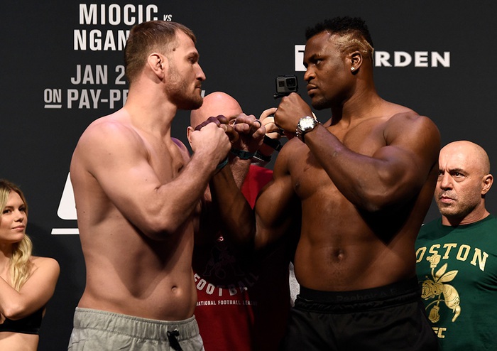 Không muốn chờ để được tranh đai cùng Francis Ngannou, cựu vương Stipe Miocic tính rời UFC để chuyển sang ONE? - Ảnh 2.