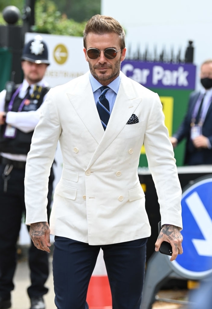 David Beckham bảnh bao đến dự khán Wimbledon 2021 - Ảnh 1.