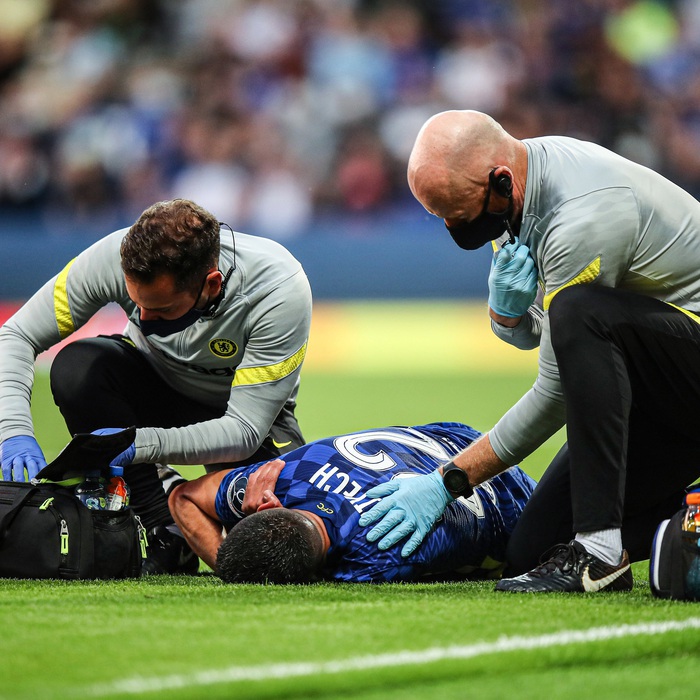 Kepa rực sáng đem về danh hiệu tiền mùa giải cho Chelsea - Ảnh 7.
