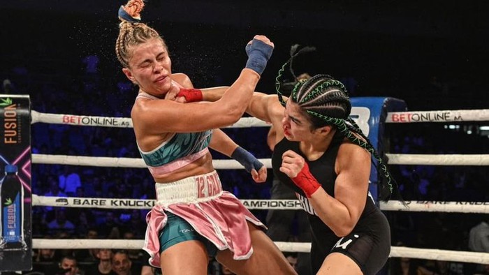 &quot;Đả nữ&quot; Paige VanZant gặp vấn đề tâm lý nghiêm trọng sau thất bại tại giải quyền Anh tay trần - Ảnh 1.