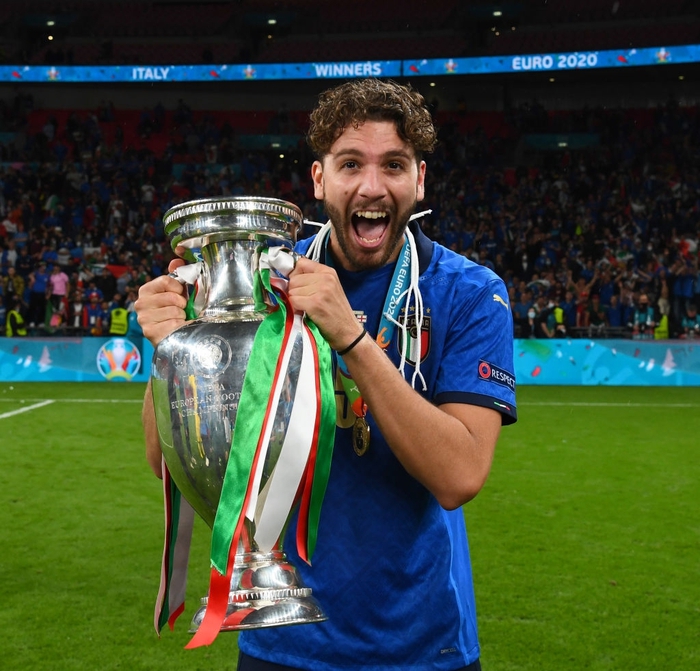 Locatelli giành chức vô địch Euro 2020 cùng đội tuyển Italia