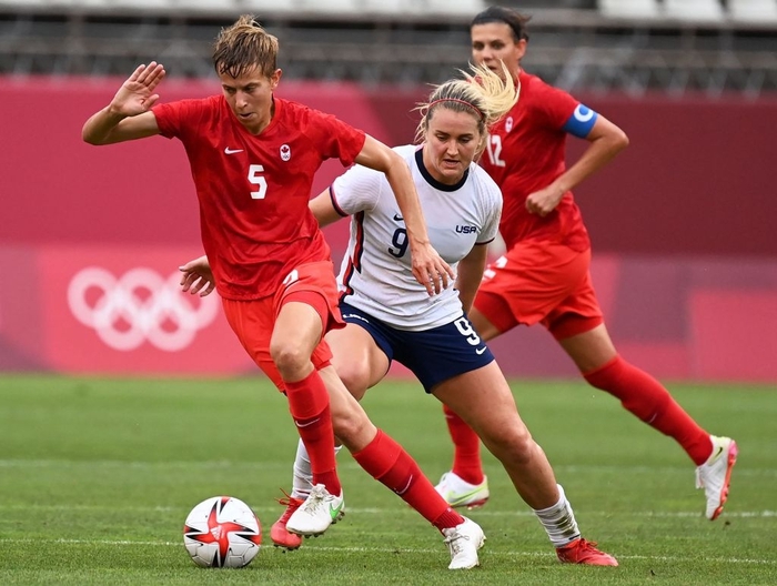 VAR vào cuộc, nữ Canada nhọc nhằn vượt qua Mỹ với tỷ số tối thiểu 1-0 để giành vé vào chơi trận chung kết - Ảnh 2.