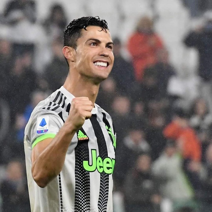 Bất ngờ với hình ảnh của Ronaldo thời mới gia nhập Man United vào năm 2003 - Ảnh 9.