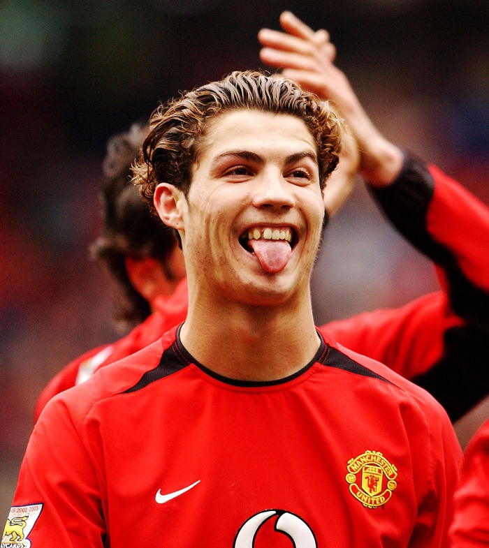 Bất ngờ với hình ảnh của Ronaldo thời mới gia nhập Man United vào năm 2003 - Ảnh 3.
