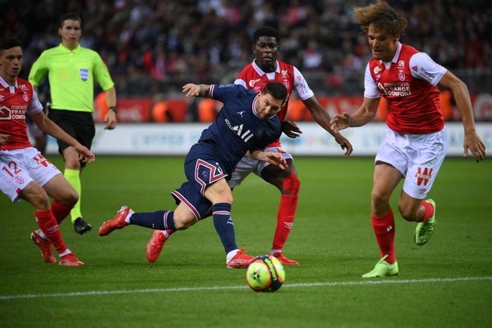 Reims 0 - 2 PSG: Mbappe rực sáng trong ngày ra mắt Lionel Messi - Ảnh 9.