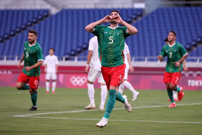 Đánh bại đội chủ nhà với tỷ số 3-1, Mexico giành Huy chương Đồng Olympic Tokyo 2020 - Ảnh 3.