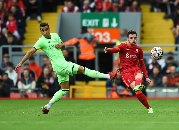 Andrew Robertson dính chấn thương kinh hoàng - Ảnh 9.