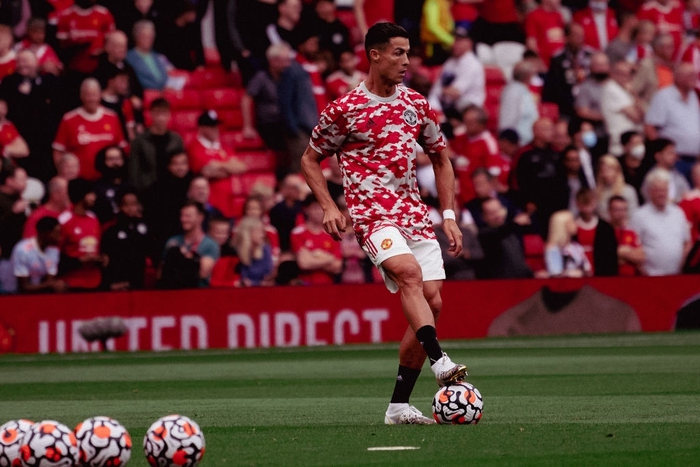 MU 4-1 Newcastle: Ronaldo lập cú đúp, Bruno có siêu phẩm - Ảnh 21.