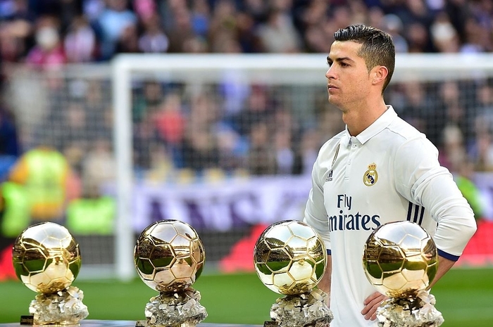 Đừng cố chỉ cho Ronaldo phải cải thiện như thế nào