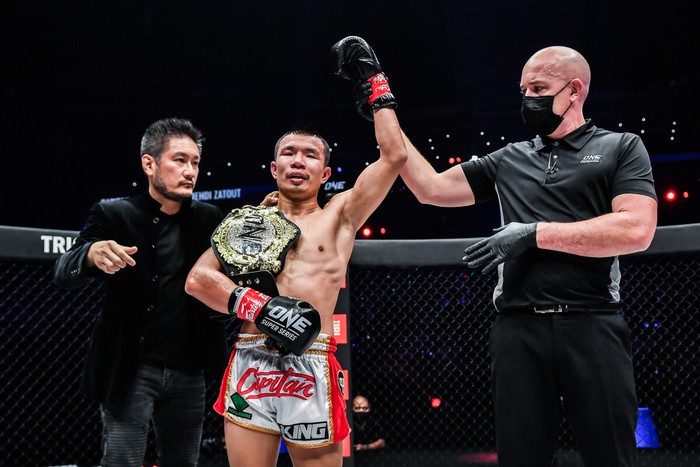 ONE Championship: Christian Lee mất đai, Joshua Pacio giành chiến thắng ấn tượng - Ảnh 3.