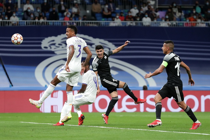 &quot;Tí hon&quot; Sheriff Tiraspol cầm hòa Real Madrid ngay tại Bernabeu - Ảnh 2.