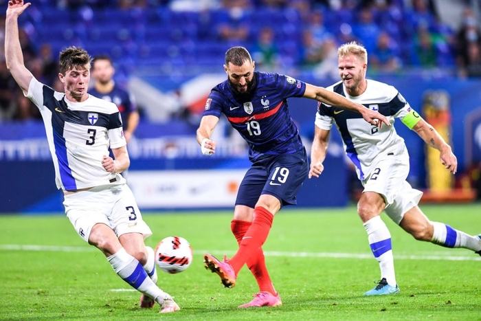 Antoine Griezmann lập cú đúp, Pháp thắng dễ Phần Lan 2-0 trên sân nhà - Ảnh 2.