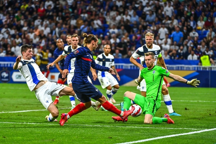 Antoine Griezmann lập cú đúp, Pháp thắng dễ Phần Lan 2-0 trên sân nhà - Ảnh 5.