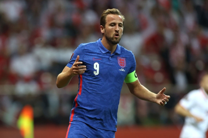 Harry Kane bỏ lỡ cơ hội tốt trong hiệp mộ