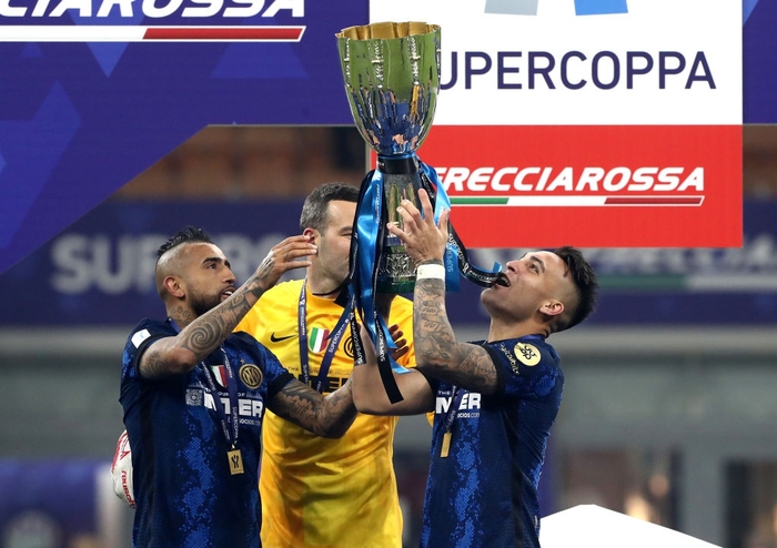 2 cựu sao MU tỏa sáng ở hiệp phụ giúp Inter hạ Juve để giành siêu cúp Italy - Ảnh 10.