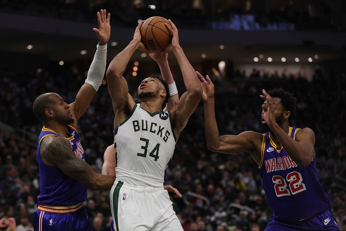 Milwaukee Bucks huỷ diệt không thương tiếc Golden State Warriors - Ảnh 1.