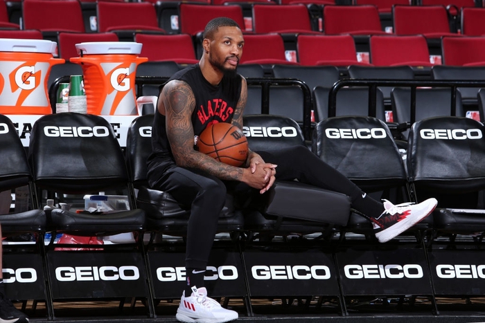 Hậu phẫu thuật, Damian Lillard tuyên bố ngồi ngoài cả mùa giải nếu Portland Trail Blazers là 