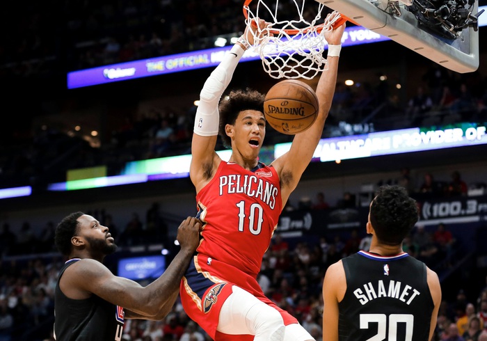 Cầu thủ trẻ New Orleans Pelicans đối mặt với 12 tội danh sau cuộc ẩu đả với cảnh sát - Ảnh 1.