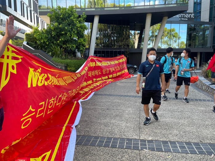 Australia vs Việt Nam: Thua đậm nhất ở vòng loại World Cup, tuyển Việt Nam vẫn khiến chủ nhà nhiều phen thót tim - Ảnh 21.