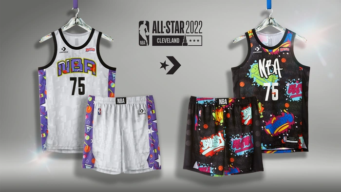 Đồng phục NBA All-Star 2022 xấu đến cỡ nào mà fan so sánh với &quot;đồ hàng chợ&quot;? - Ảnh 3.