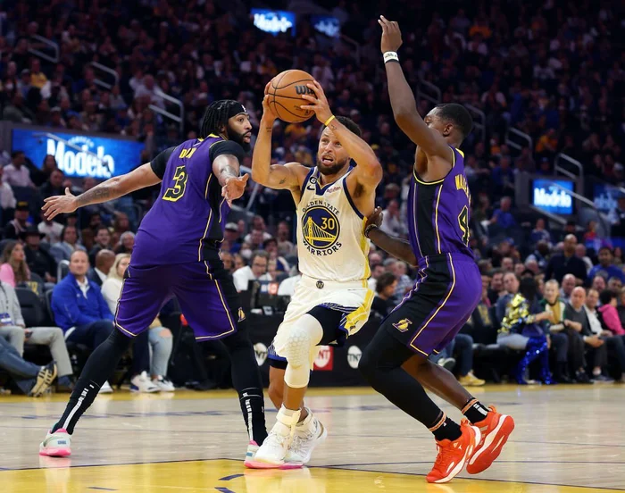 Golden State Warriors đại thắng Los Angeles Lakers trong ngày mở màn NBA 2022-2023 - Ảnh 2.
