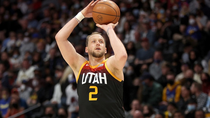 Joe Ingles đứt dây chằng gối, nói lời chia tay mùa giải 2021-2022 - Ảnh 2.