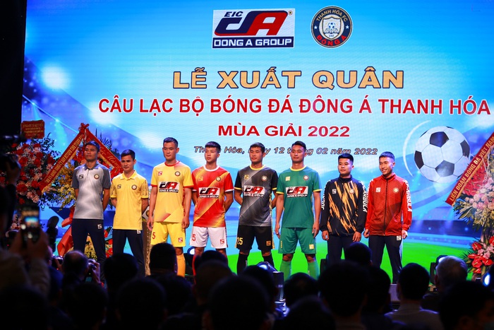Những mẫu áo đấu mới của các CLB V.League ở mùa giải 2022: Hồng Lĩnh Hà Tĩnh 