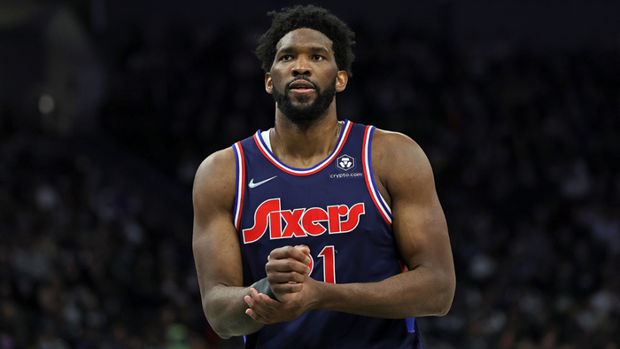 Joel Embiid: Sự dung hợp của Hakeem Olajuwon và Shaquille O’Neal và hơn thế nữa - Ảnh 3.