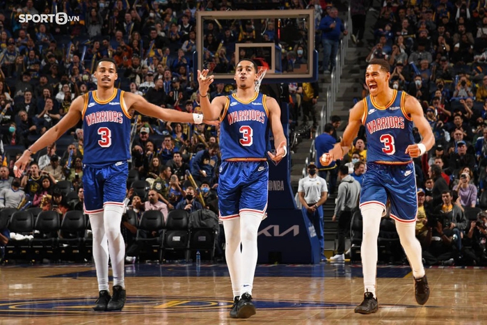 Bứt phá bên cạnh Stephen Curry và Klay Thompson, Jordan Poole sẽ là All-Star tiếp theo của Warriors? - Ảnh 1.