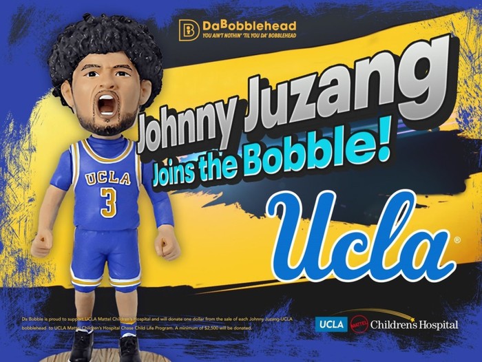 Johnny Juzang ủng hộ quỹ trẻ em bằng số tiền bán búp bê lắc lư &quot;mini Juzang&quot; - Ảnh 2.