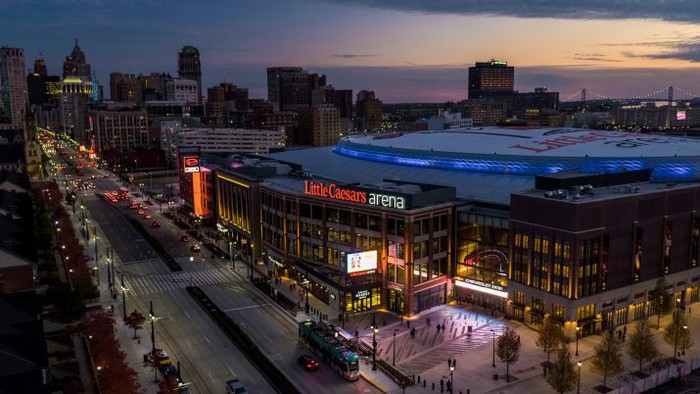 Detroit Pistons: Đội bóng yếu kém và bị ảnh hưởng nặng nề khi thành phố tuyên bố phá sản - Ảnh 2.